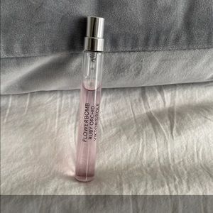 Flowerbomb Ruby orchid, reference picture for usage